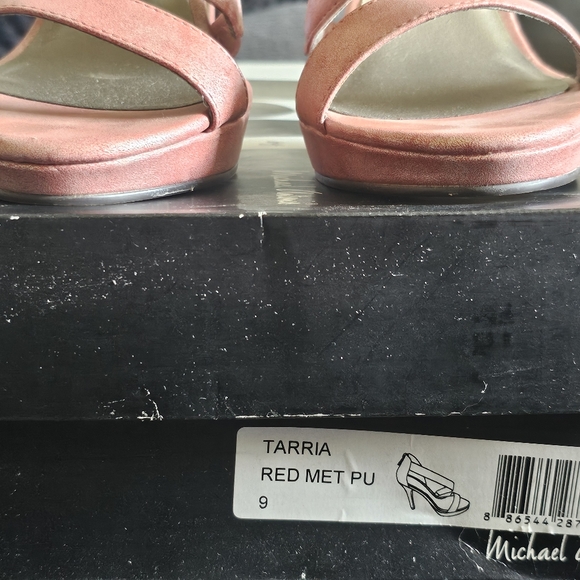 Michael Antonio Tarria Heels - Picture 3 of 9